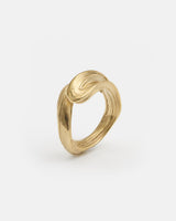 LMJ Vortex Ring in gold – fluid, twisted design inspired by movement and architecture