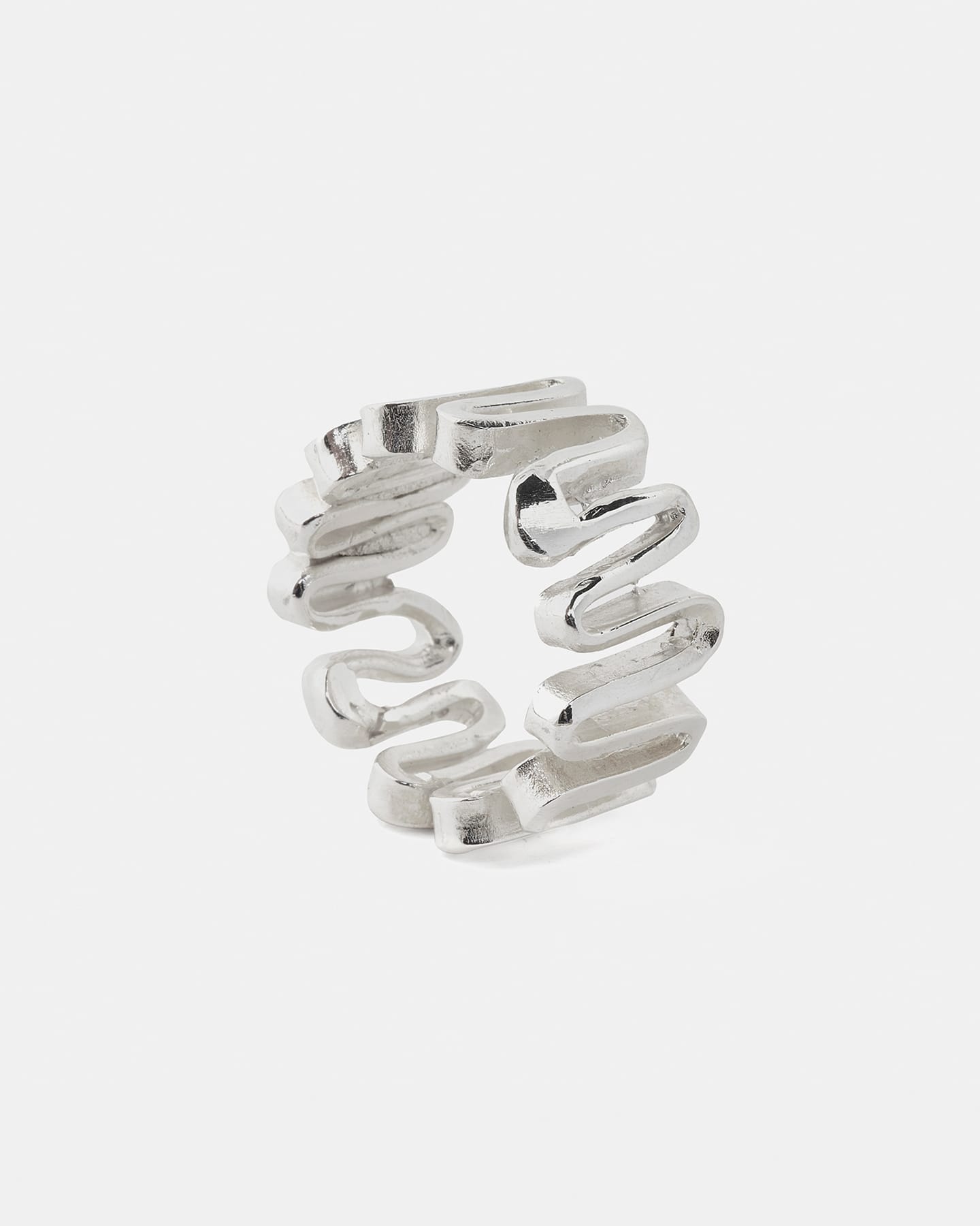 Silver Arpa ring with layered organic ridges