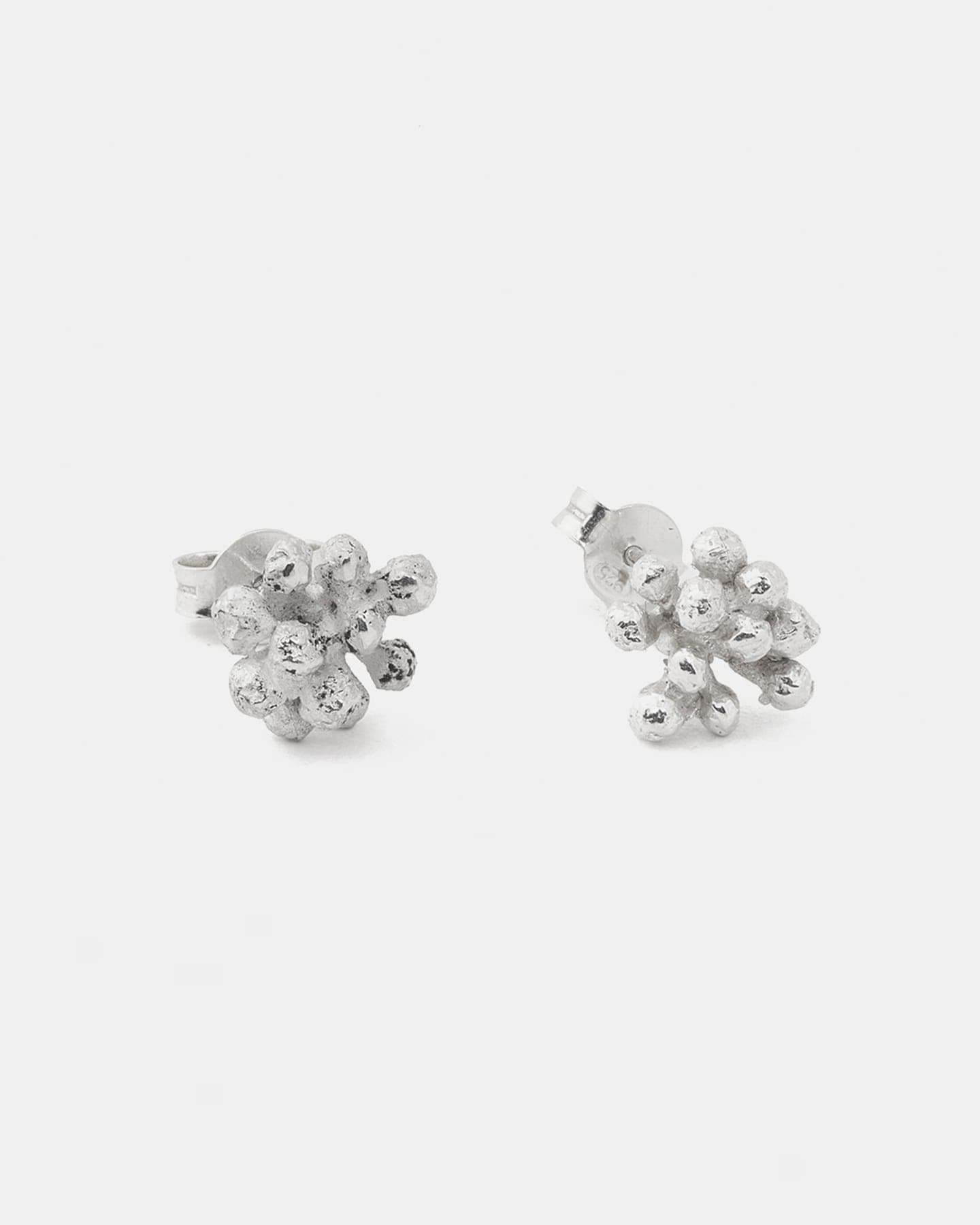 LMJ Bouquet Mini Earrings in silver with textured floral buds
