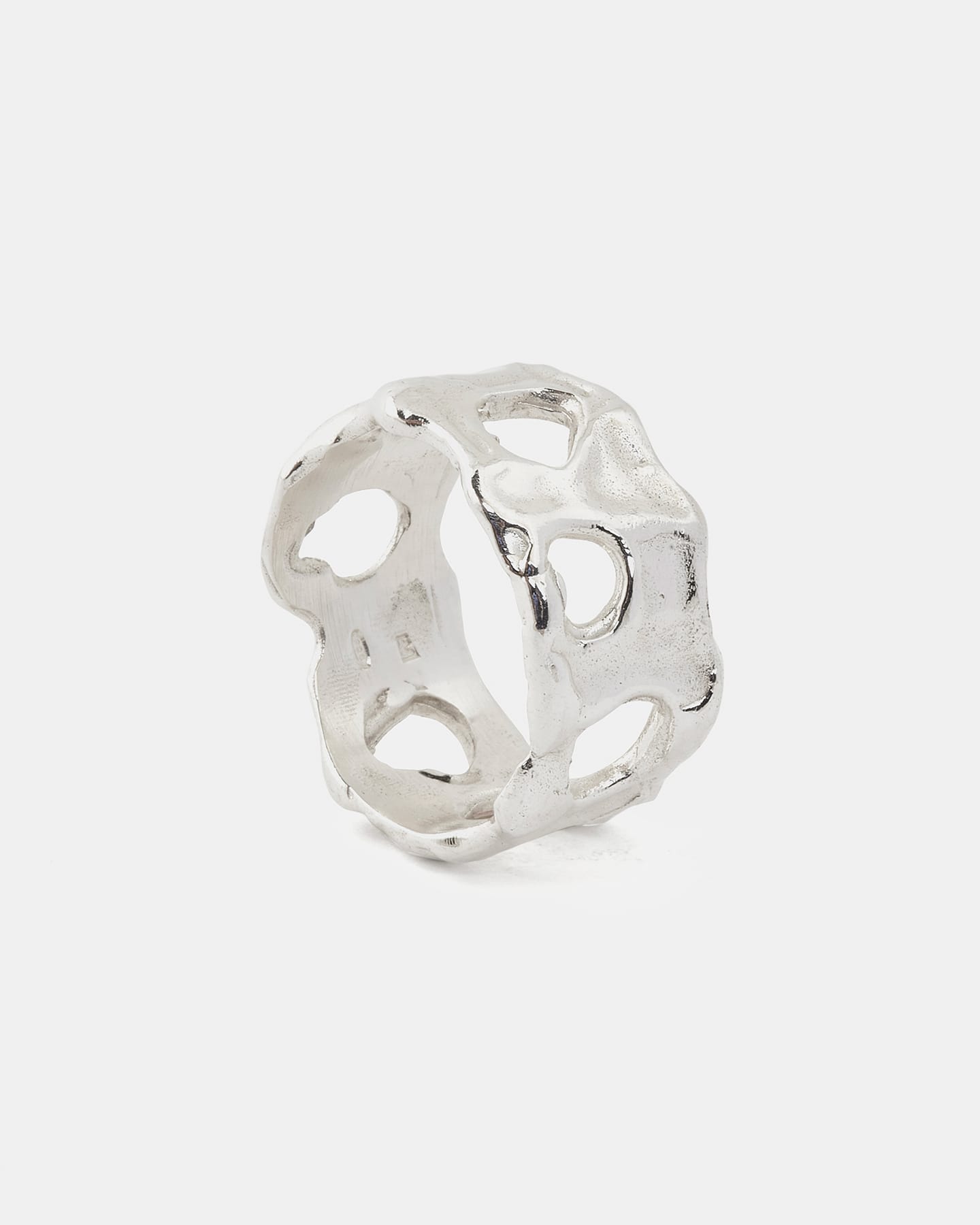 LMJ Silver Nebula Maxi handmade ring with a organic design on a white background